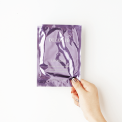 「忙しくて今日は、スキンケア全部できない…」肌がワントーンアップして、しかもたった10分で美肌が整う！【時短フェイスパック】4選