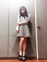 白と黒のコントラストで上品に