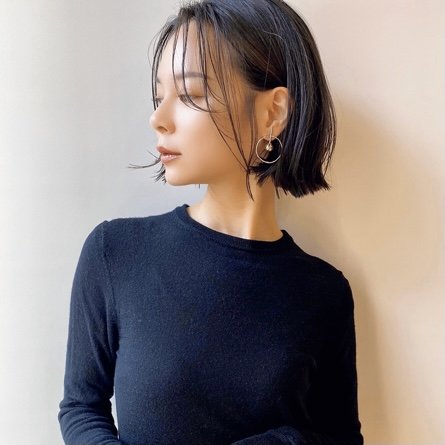 切りっぱなしボブだからこそ叶う大人な色気がモレモレヘアって？