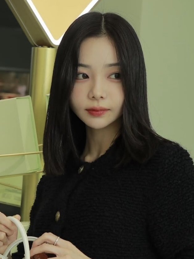 愛甲ひかりさん