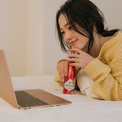 「理想すぎる…」憧れられる女子の条件って？キラキラした日常のために買っている物