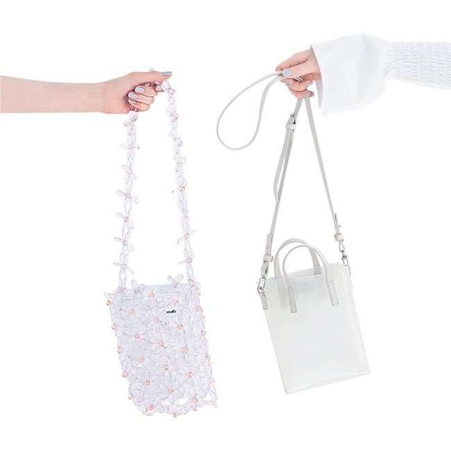 【365days色っぽ】夏バッグはクリアなスキントーン一択説。