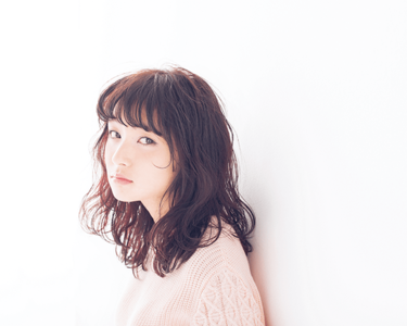 レッド ボルドー 赤系ヘアカラーでウブ甘ガールになりすまし Ar アール Web