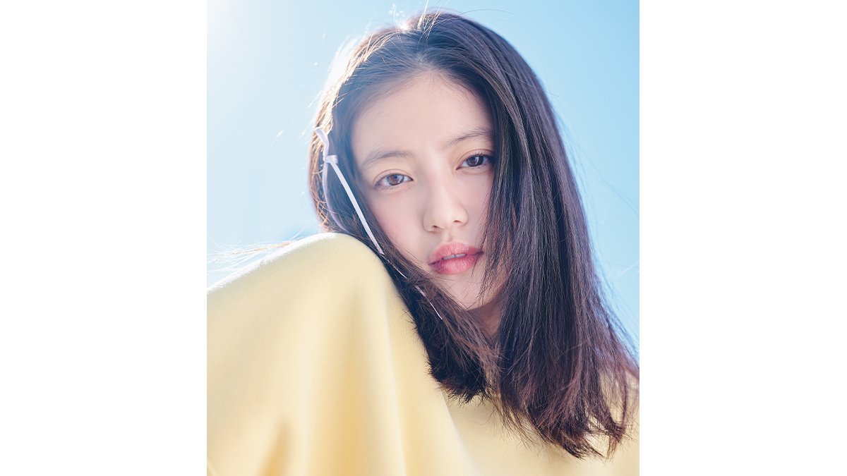 櫻田久美、【回廊のある庭】、希少な額装用画集より、新品額装付、状態良好 img_8f50004e445e688c3f44c3957f