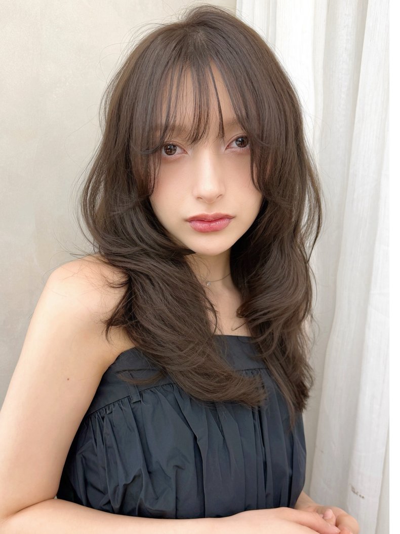 ミントカラー（K.e.y GINZA​​　佐藤真央さん）