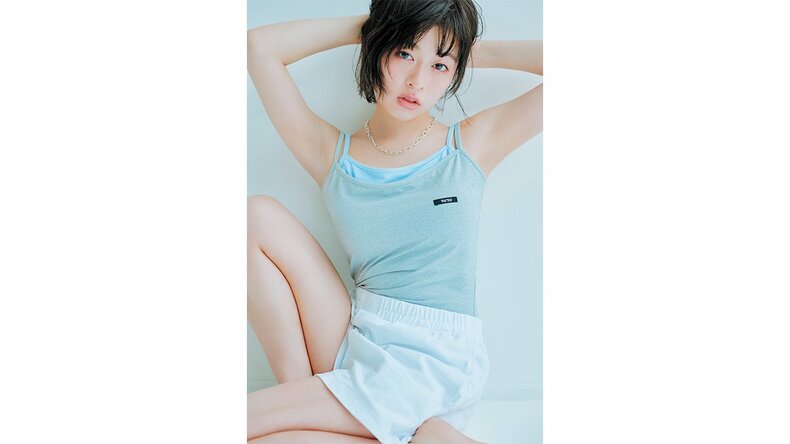 森七菜、夏待ちムードの涼しげフェイスに♡「これからの季節が楽しみになる」吸引力を独り占め!ななのときどきメイク