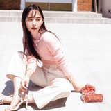 井桁弘恵、この色っぽさはたまらん♡ デートで着てほしいランキング1位！タイトニットで最愛コーデ