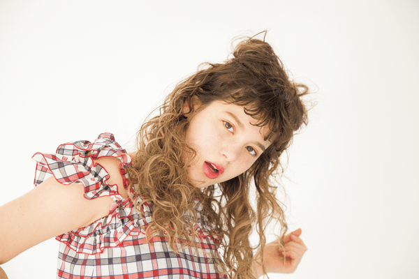 "おしゃれ女子"の異名を勝ち取る！こなれ感たっぷりうさ耳アレンジ