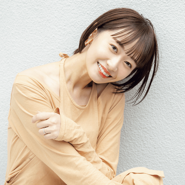 「なんだかんだシンプルなあの髪型が好き♡」　好感度バツグンなストレートショートスタイル３