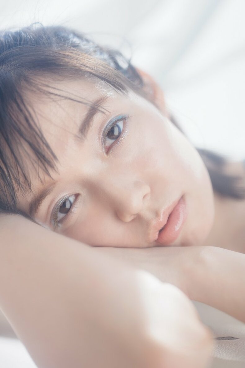 佐藤栞里。ar5月号より