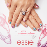 セルフネイルのアートが楽しい！ エッシーの新色で夏モードに♡