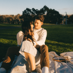 【夢占い】好きな人と話す夢の意味とは？吉夢or警告夢？電話する、相談される、告白されるなどパターン別にご紹介