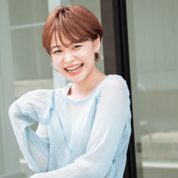 髪切ろうかお悩み中の女子、今ショートするなら断然『あのカラー』が旬！