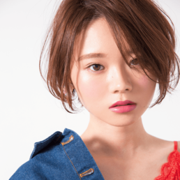 品のよさとヌケ感を 絶妙にブレンディング