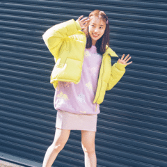 着るだけでこんなにアカ抜け♡ 周りと一歩差をつけるならアウターは派手色でいけ！