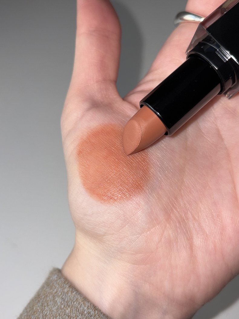 07 モーニングデューン｜ヘルシーな抜け感ヌーディベージュ