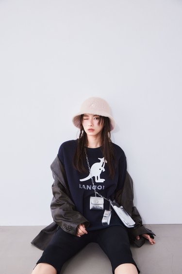 2025新商品 山本舞香さん着】ファンクラブイベント限定TシャツMサイズ入手 トップス