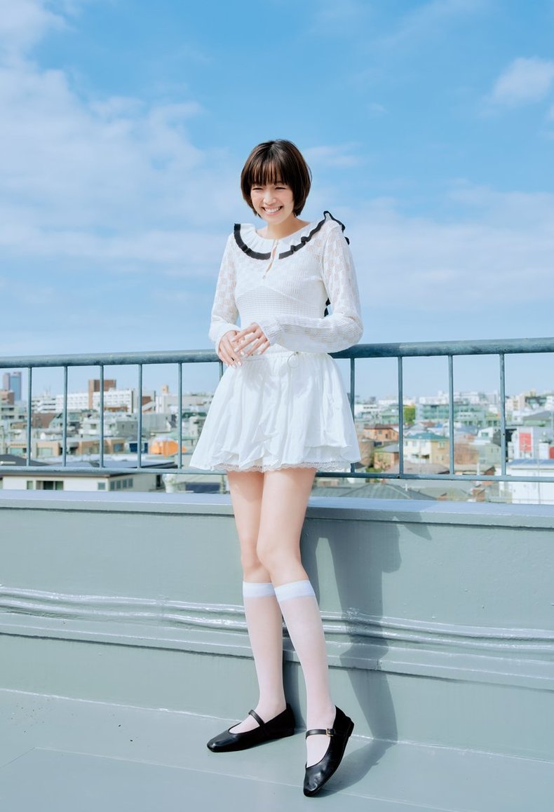 佐藤栞里。ar5月号より