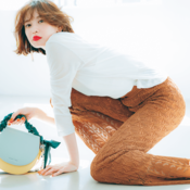 がっつり脚を出したくない人でもこれなら大丈夫♡ 品よく肌見せできちゃう【透けパンツ】アイテム3点