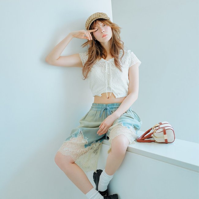 「デニムは今季アプデ必須!?」腰ではくだけで今どき感が急上昇♡【絶対こなれるパンツLOOK】3選