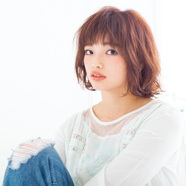 毛先の遊び心で差をつける！一枚ウワテの定番ボブ