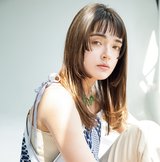 【ロング】２段仕立ての最新バングで“個性派ロング”を堪能しよう♡