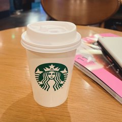 カフェインレスが良いのは妊娠中だけじゃなかった！女性は知っておくべきメリット4つ