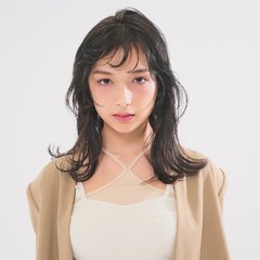 【ミディアム】オリーブブルーで赤みを抑えてしっとりツヤツヤに