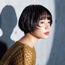 顔まわりの毛束感が際立つ【ショート】がエロい…!