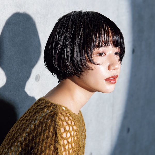 ショート・ストレート・前髪ありの髪型・ヘアスタイル｜ar（アール）web ヘアカタログ