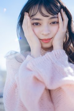 上國料萌衣がお手本！「圧勝ブラウン」で作る、囲み目で色っぽ抜け感純欲メイク♡