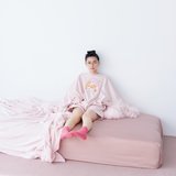 上國料萌衣、ベッドの上にちょこん♡恋する【ルームウェア】４選