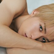 THE RAMPAGE・藤原樹、初写真集『MYSTERIOUS』が10月20日に発売決定！　艶やかな“触感”肉体美カットを大胆披露