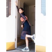 井桁弘恵、太ももの透け見えが色っぽい!えっちみある秋の着こなしを披露♡