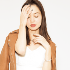 今すぐ美女になれる♥ 渋赤リップ×ムラチークでつくるいい女っぽFACE