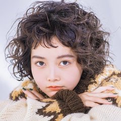 古着もワンピも着こなせる今旬パーマはコレ