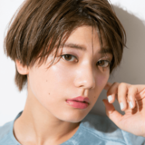 彼ウケ抜群♡　トレンドの“偏光パール”、どこに仕込む？