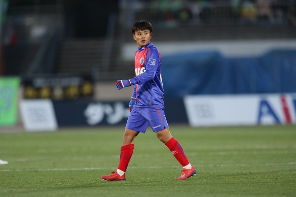 思わず目で追っちゃう お目立ち選手たち イケメンサッカー選手通信 Ar アール Web 2ページ目 大好きな人にモテるための髪型 メイク ファッション情報満載