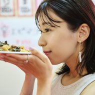 朝ドラ『あんぱん』出演中の鳴海唯「普段生活していると、猪突猛進な自分を抑えないといけないじゃないですか(笑)」素顔は豪快!?意外な一面にキュン確実♡