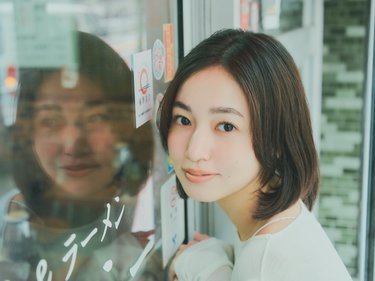 Netflix配信『オフライン ラブ』出演で話題！”恋愛マスター”なmimi