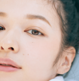 下地からコンシーラーまでなんでもかんでも塗ってない？　メイクも引き算して、素肌を活かした美肌メイクを