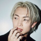 綱 啓永「一番の支えはやっぱり家族ですね」家族愛溢れるメッセージにほっこり♡心温まるエピソードをお届け