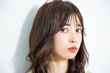 ロング 疲れてる って言わないで ナチュラルバーガンディで血色感up Arweb アールウェブ