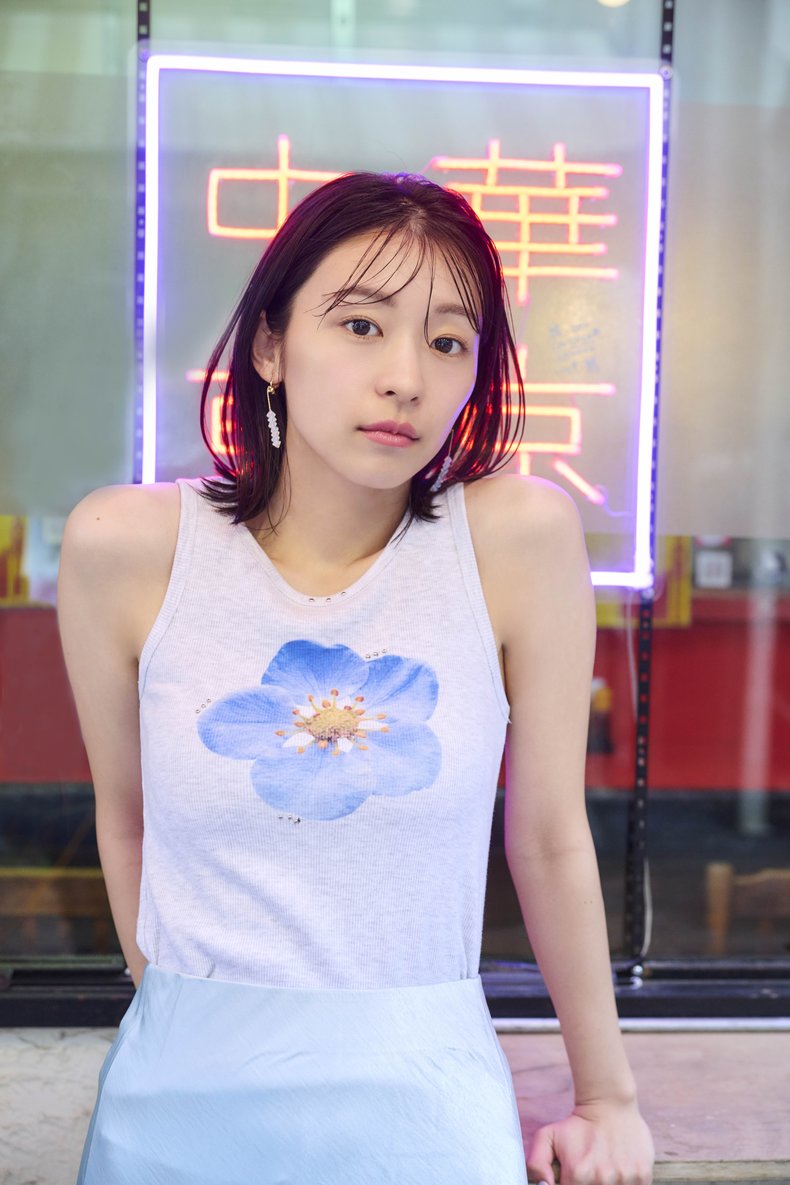鳴海唯