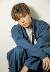 加納嘉将(BALLISTIK BOYZ)。ar10月号より Photo:Otsuru En(SHOWAKICHI ¥50)