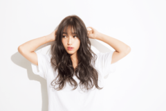 暗髪でもこの透明感！ 大人の色気は控えめがイイ♥