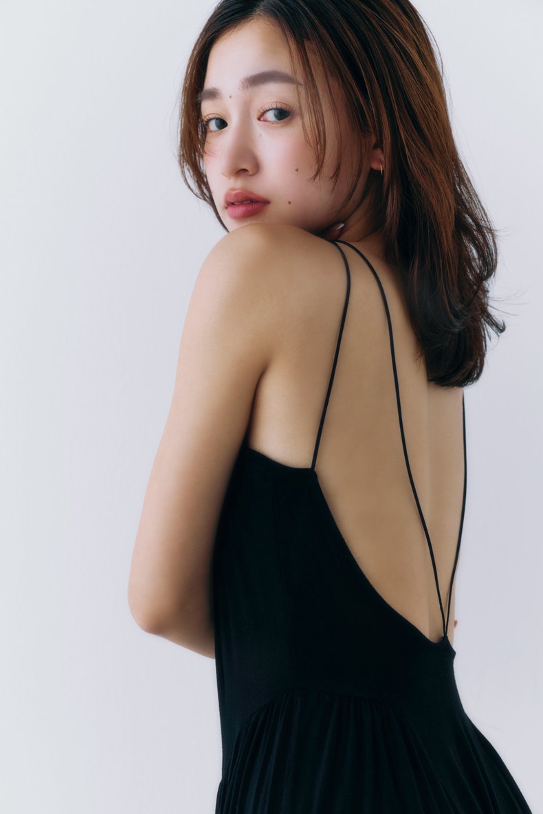 美海さん(写真集先行カット)