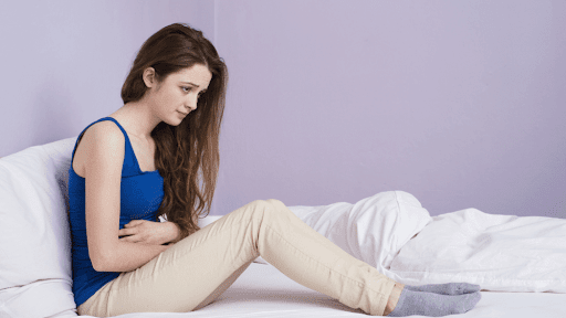 PMS（月経前症候群）の辛い症状は個人差がある？悪化する要因や対策を解説