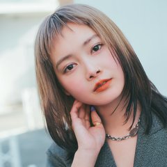 【ミディアム】ルーツカラーとザクザク前髪の攻め具合がカッコいい