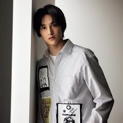 舞台『スルメが丘は花の匂い』に出演する伊藤あさひにインタビュー！共演・吉岡里帆の印象は？作品の魅力・意気込みを語る